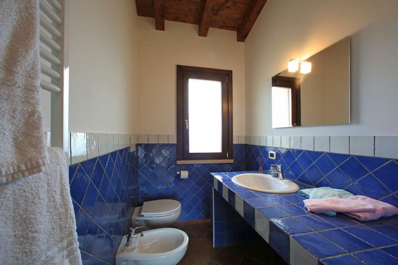 Casale Madeccia Guest House Sonnino Eksteriør bilde